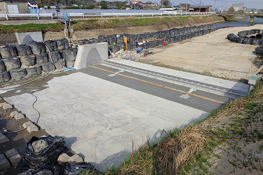 令和6年度 起工第1号 県営ため池等整備事業(河川応急)堰体補修等工事